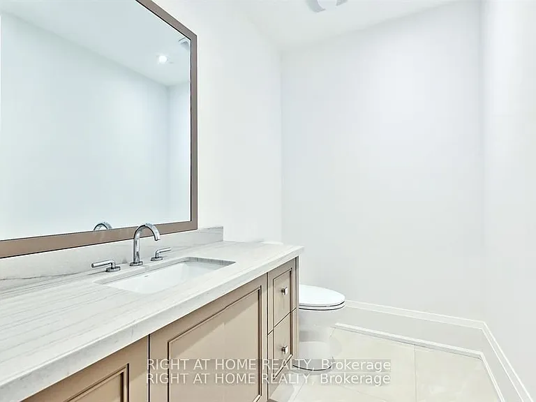 27 Hurlingham Cres — Photo 43