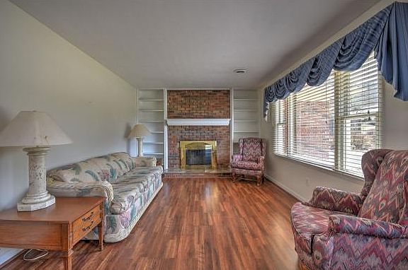 3rd image of 168 Quillen Dr