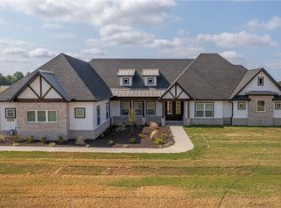 13091 Bethel Blacktop Rd, Farmington, AR 72730