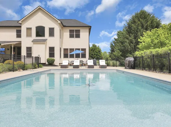 10119 Fairfield Farms Dr, Canal Winchester, OH 43110
