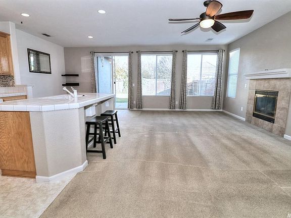4th image of 5644 Bridgecross Dr