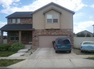 6747 W Shumard Oak Dr, West Jordan, UT 84081