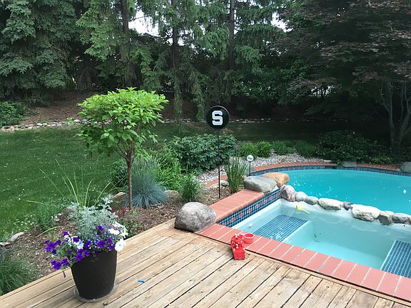 3rd image of 27875 Copper Creek Ln