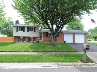 2225 Drumlin Dr, Grove City, OH 43123