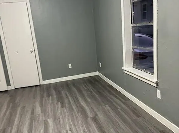 1804 Lee St, Houston, TX 77026