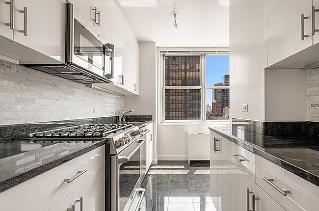 1st image of 300 E 56th St APT 11K