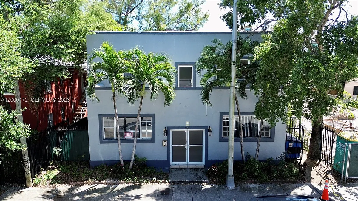 Building Photo - 536 NE 62nd St #1