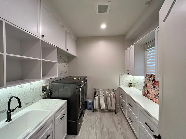4205 Hidden Oaks Dr — Photo 34