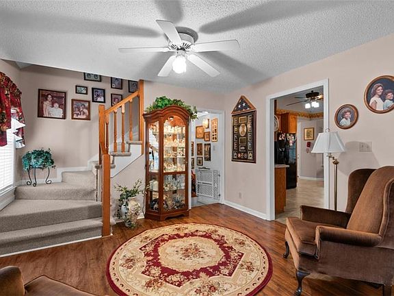 5th image of 408 Parker Branch Rd