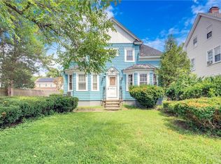 147 Wentworth Ave, Cranston, RI 02905