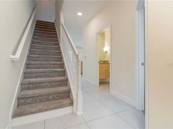 5th image of 17426 Placidity Ave