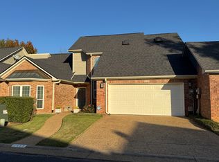 7117 Holly Square Ct, Tyler, TX 75703