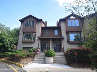 2 Westley Ln, New Milford, NJ 07646