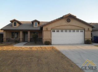 3615 White Sands Dr, Bakersfield, CA 93313