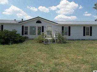 6700 W 301st St, Osage City, KS 66523