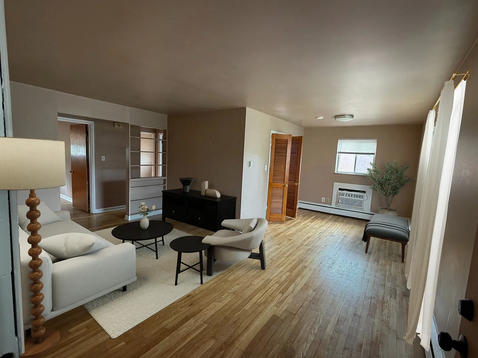 2 bed, 900 sqft, $925 — Photo 1