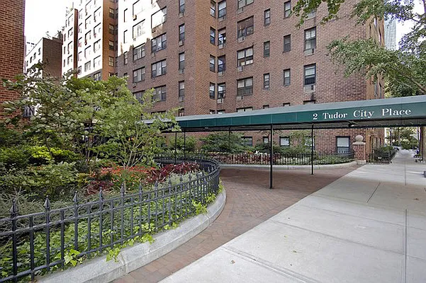 Sold by Brown Harris Stevens | media 9
