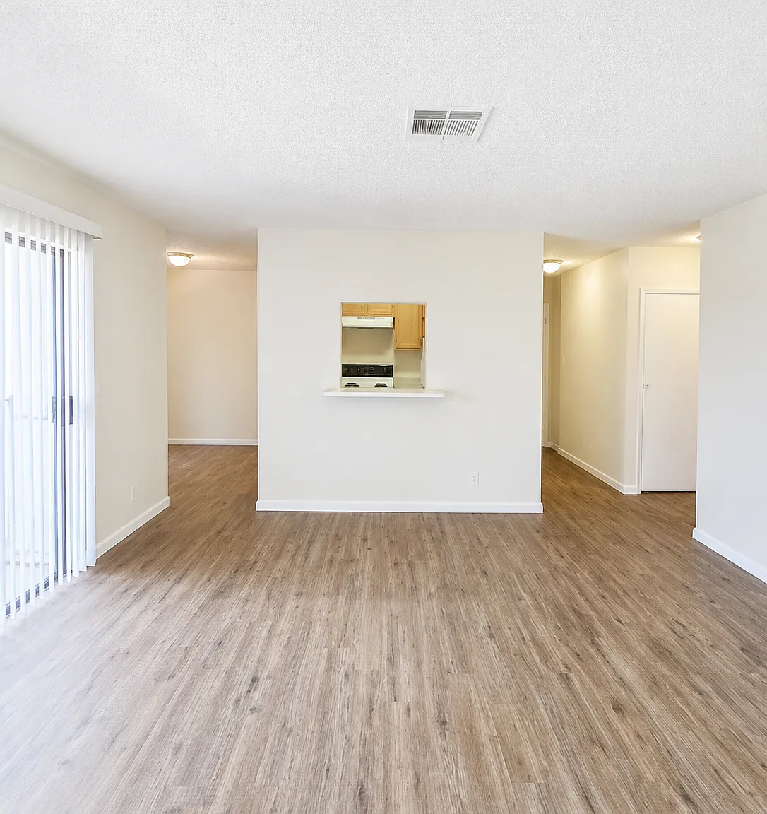 2 bed, 1315 sqft, $1,100 — Photo 3