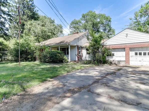 444 E Barber Ave, Woodbury, NJ 08096