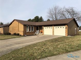 1432 Taylor Dr, Napoleon, OH 43545