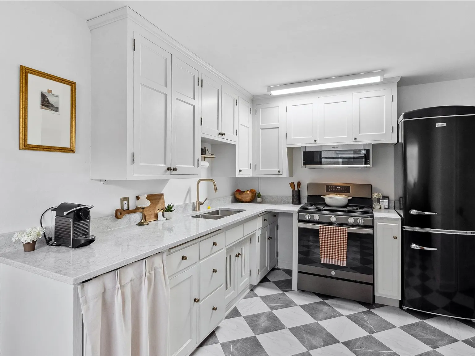 5517 Oliver Ave S — Photo 4