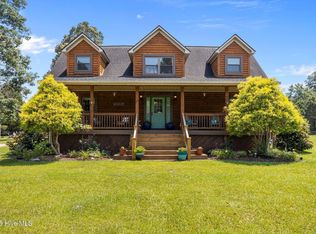 3766 Brittwood Dr, Grimesland, NC 27837