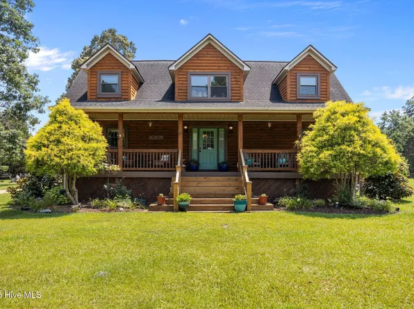 3766 Brittwood Drive, Grimesland, NC 27837