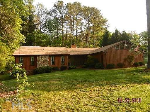 1st image of 19 London Ln SE