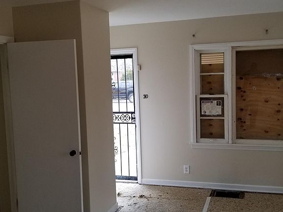 2nd image of 14929 Langley Ave #Sfh