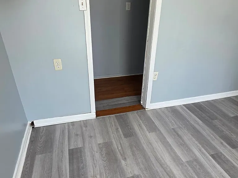 6646 Harding St — Photo 3