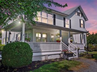 96 Haypress Rd, Cranbury, NJ 08512