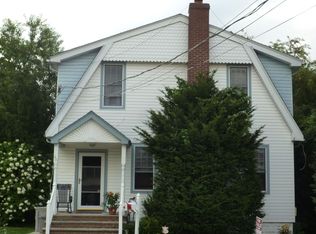 46 Richard Ave, Merrick, NY 11566