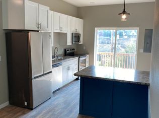 1745 Madison St, Dubuque, IA 52001