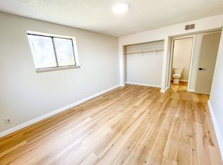 3604 Gabriel Ave APT 122, Parsons, KS 67357