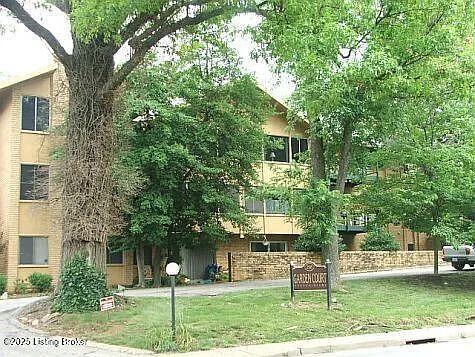 2505 Brownsboro Rd APT B5 photo 1