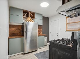 2229 Dumaine St, New Orleans, LA