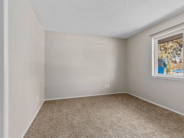 Briarcliffe Apartments & Townhomes — Photo 36