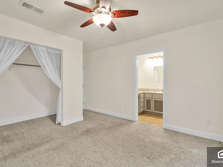 1714 Somerset Pl — Photo 25