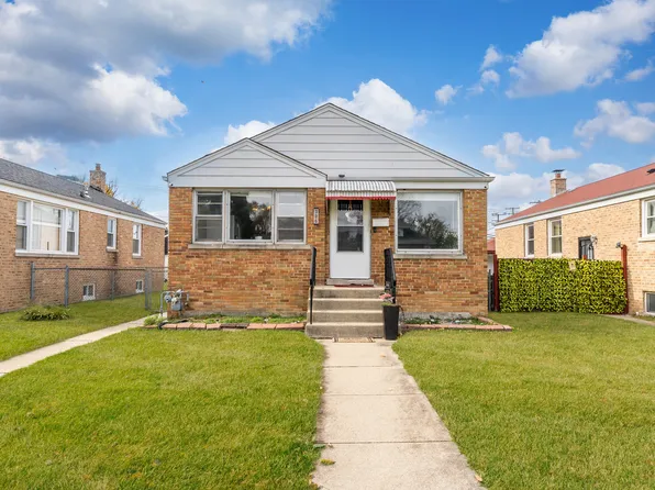 306 S 23rd Ave, Bellwood, IL 60104