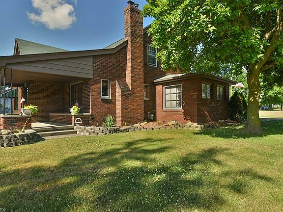 2nd image of 141 Camvet Dr