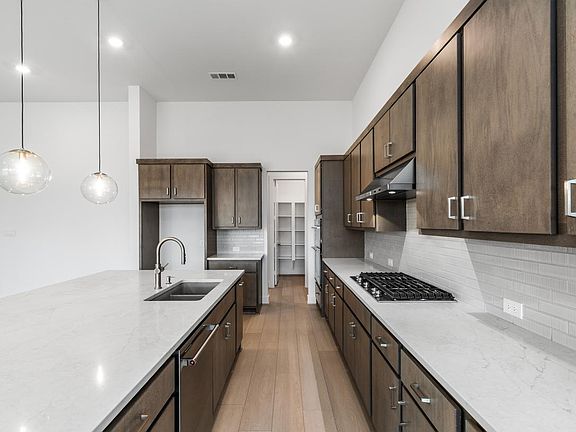 5th image of 1214 Timber Shores Dr