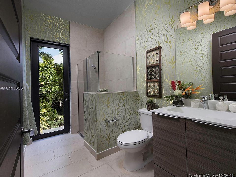 2nd image of 15507 NW 89th Ct