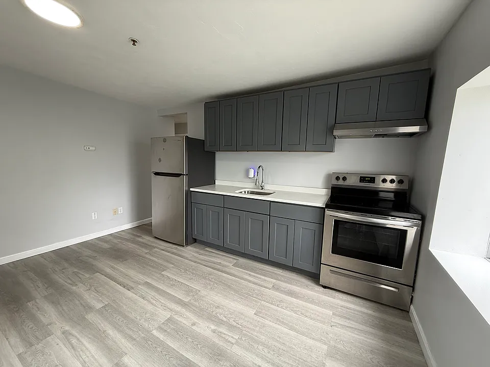 29 Central Ave #3