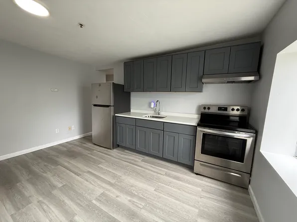 29 Central Ave Unit 3, Salisbury, MA 01952