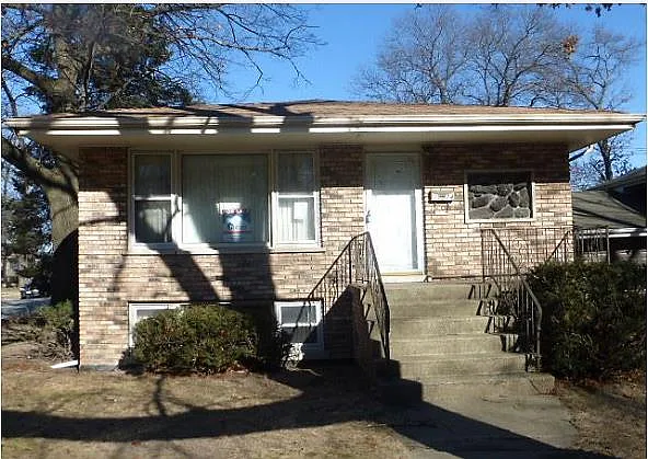 1574 Pulaski Rd photo 1