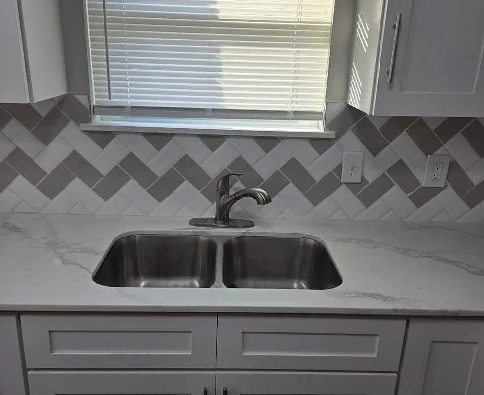 3 bed, 1.5 bath, 1100 sqft, $1,550 — Photo 4