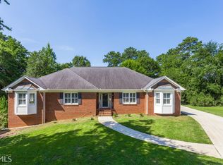 903 Settlement Ln, Stone Mountain, GA