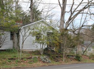 134 Orchard Rd, Norris, TN 37828