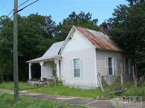 2nd image of 17 Shepard St