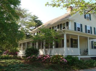 64 Arcade Ave, Seekonk, MA 02771